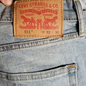 Levis 511 jeans